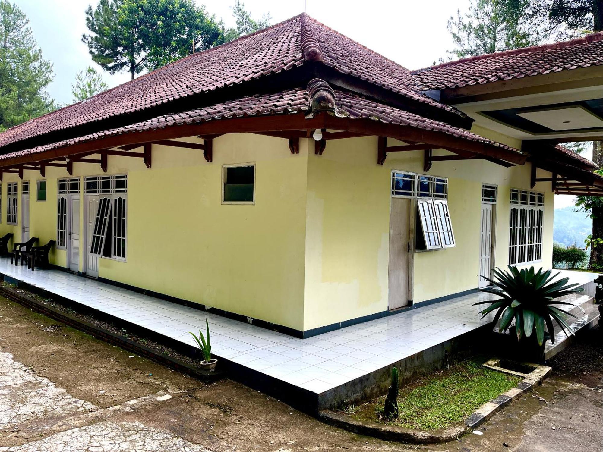 Jcc Villas, Puncak Cipayung  Экстерьер фото